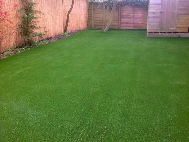 artificial-grass-11-kireth-ai
