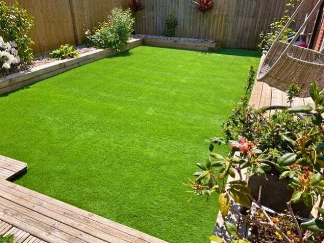 landscape-gardeners-7-kireth-ai