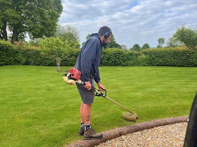 garden-maintenance-8-kireth-ai